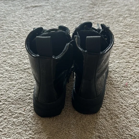 H&M toddler boots - Picture 4 of 4
